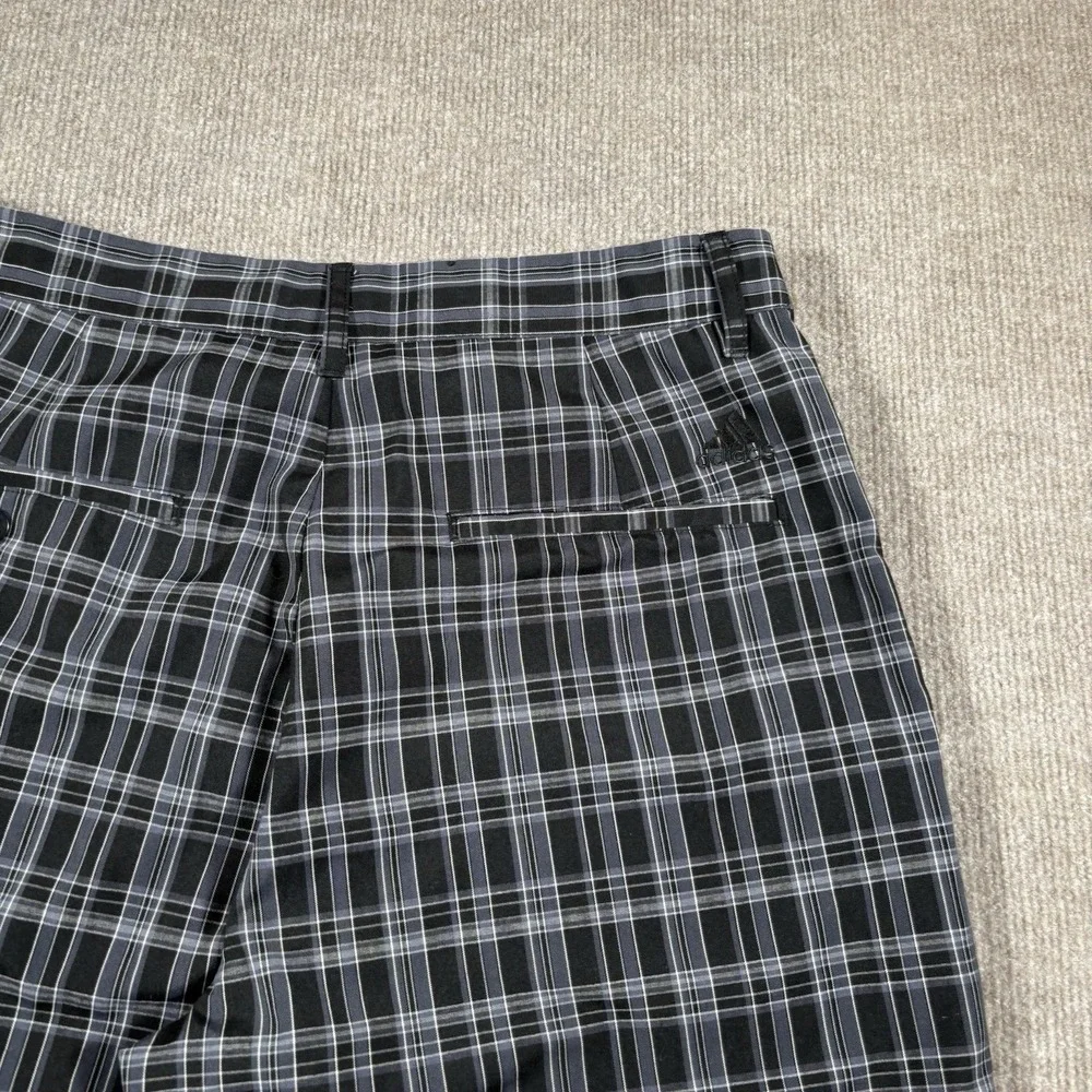 Adidas Shorts Mens Size 30 Black Plaid Performance Golf‎ Chino Embroidered Logo
